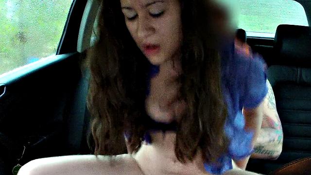 18 Year Old Gets Her Tight Pussy Stuffed With Cabbie's Big Cock