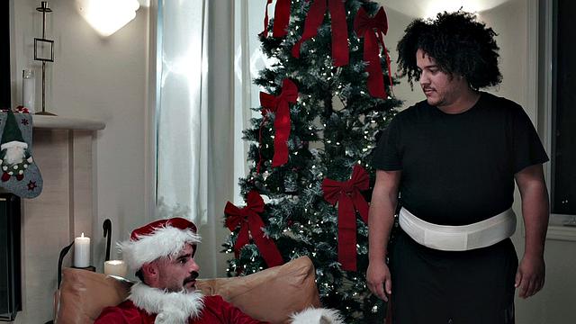 Crystal Taylor - Bad Santa