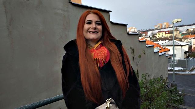 Public euro slut POV pussyfucked in doggystyle