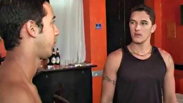 Antonio de Capos arrives at the restaurant where muscular bartender Diogo da Syllva is cleaning up from a party the night before. Diogo's cock comes out and Antonio goes down on him.