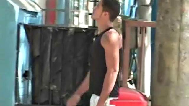 Antonio de Capos arrives at the restaurant where muscular bartender Diogo da Syllva is cleaning up from a party the night before. Diogo's cock comes out and Antonio goes down on him.