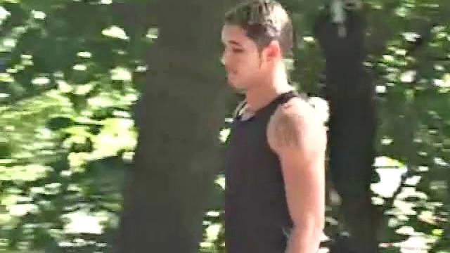 Antonio de Capos arrives at the restaurant where muscular bartender Diogo da Syllva is cleaning up from a party the night before. Diogo's cock comes out and Antonio goes down on him.