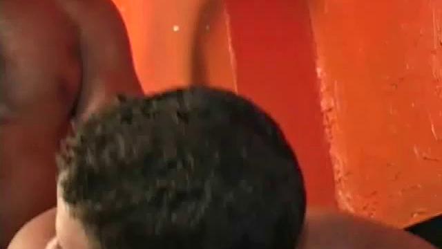 Antonio de Capos arrives at the restaurant where muscular bartender Diogo da Syllva is cleaning up from a party the night before. Diogo's cock comes out and Antonio goes down on him.