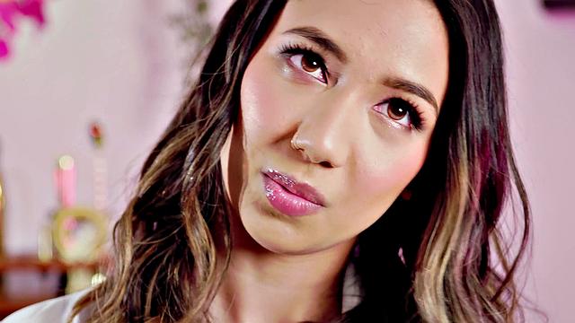 UP CLOSE - CREAMPIED Petite Brunette Kimora Quin Makes Zane Walker Eat Her Pussy & SWAP Her