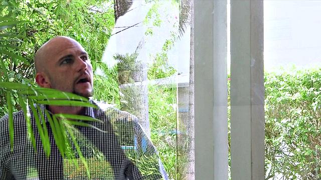 Rachel Raxxx fucks dad's friend