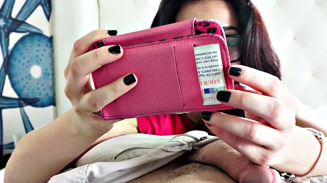 Latina cheats on boyfriend and fucks pole in glasses-clad handjob frenzy