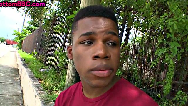 Ebony stud pulled public fucked outdoor by white top