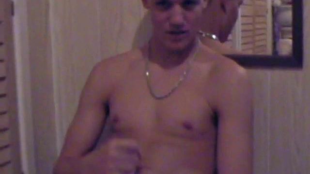 Amateur Jerking Off