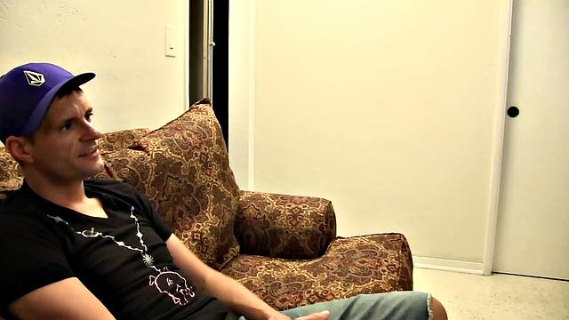 ajay hunter отдается начальнику ради работы в офисе