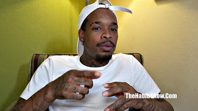 ambitious booty loves to deepthroat on pimpininahbonnet