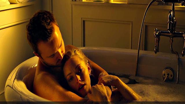 Amanda Seyfried in underwear rough sex