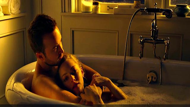 Amanda Seyfried in underwear rough sex