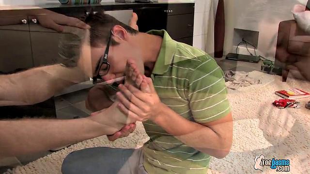 Hung Jock Gets Full Service - Zack Randall And Kelly Cooper