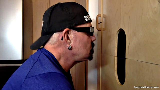 Morning Gloryhole Suck and Bang