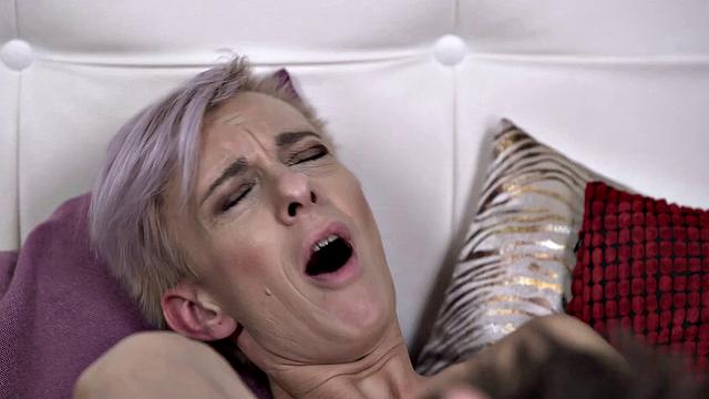 LUSTY GRANDMAS - Horny Granny Gets Pussy Fucked And Face Covered In Cum By Teen Neighbor