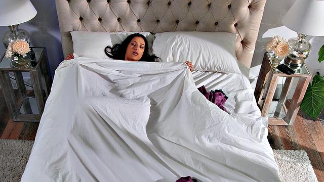 Azul and Small Hands have some steamy bedroom fun with some cowgirl and throat fucking action