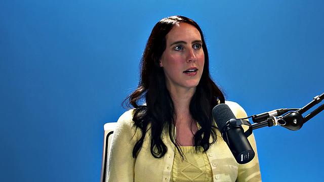 пышная зрелая дрочит киску после кастинга