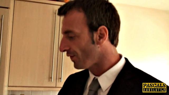 Pascal shows Leah Lixx how he ass-fucks her mom