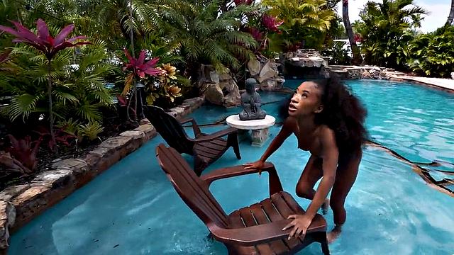 Petite tattooed nympho black bae riding BBC outdoors