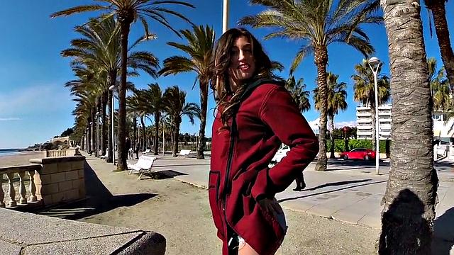 Naughty beach babe with a smile gets tugged and sucked in public after being picked up