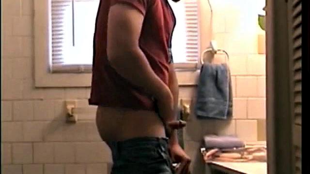 Straight Zack Cums On Face