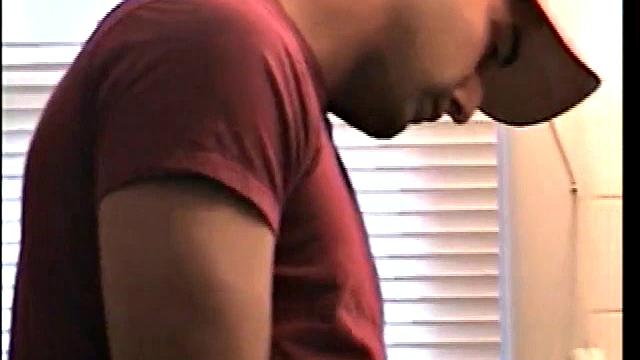 Straight Zack Cums On Face