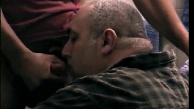 Straight Zack Cums On Face