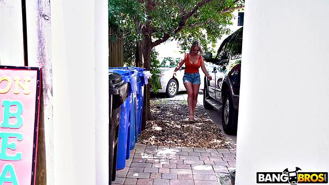 The Housewarming Gift