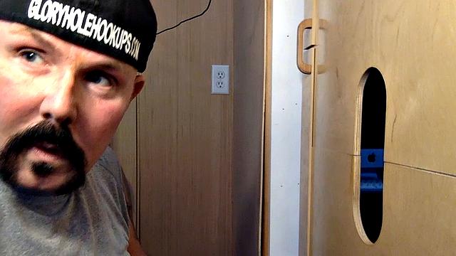 Horny 21 Year Old At The Glory Hole