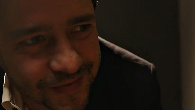 Voyeur watches IR sluts fucked in anal 3some by BBC