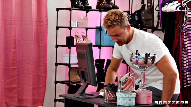 American Bimbo - Conservative Teen