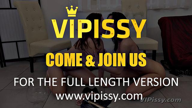 VIPissy - Antonia Sainz and Miky Love enjoy pissing session together