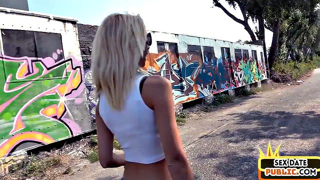 pulled petite got pussysmashed