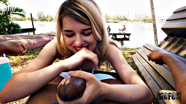 Taking a Dive Intp Dez'S Ocean