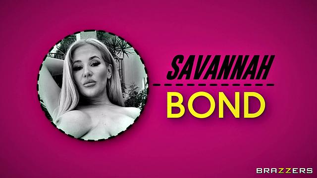 Savannah's Oily Outdoor Anal