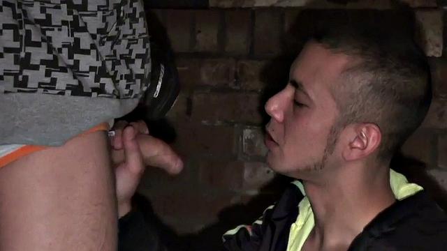 Amateur cocksucking stud fucked in the basement
