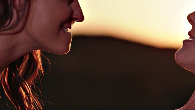 Lez military MILF enjoys outdoor sex with GF