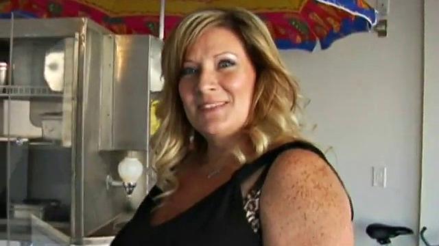 Mature Deedra Loves Cock