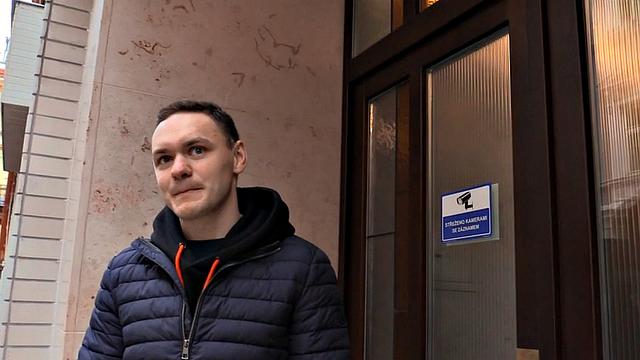 Amateur POV Fucks Gay Ass in Bathroom for Money