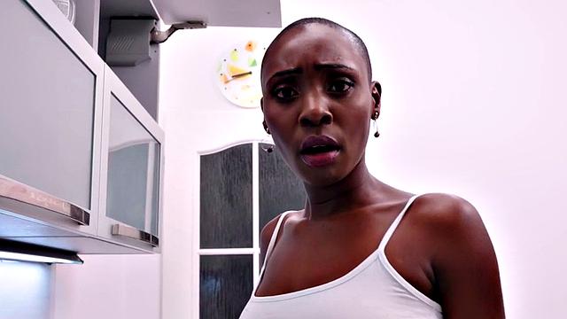 Big ebony babe banged in kitchen after pussylicking