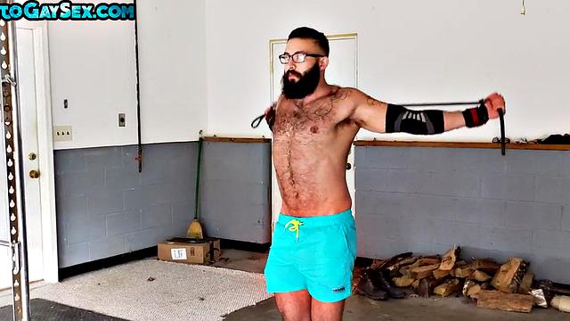 Hairy buff hunk drilled by bearded stud