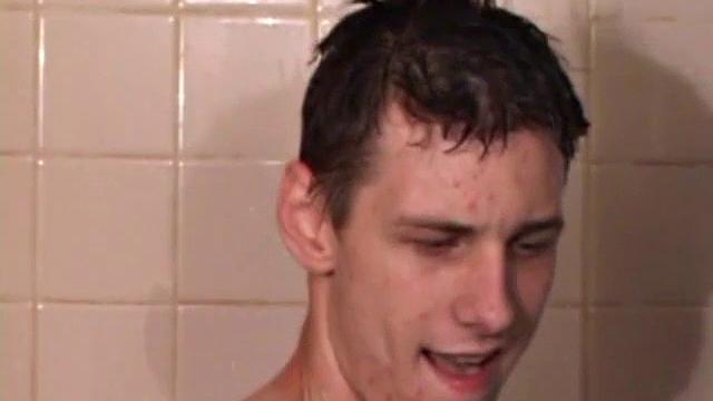 This hot solo jerk off scene starts with young Skylerr naked in the shower and stroking his cock. A few well placed fingers provide the stimulation he needs to edge himself closer and closer to climax.