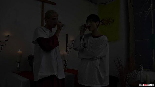 Hot Choir Makes A Milky Mess - Nail Brooks &amp;amp; Skye Romeo