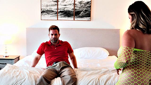 Marina Morris: Thick Dick Lover