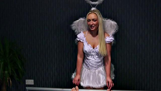 CFNM euro babes give heavenly blowjob to hung sub