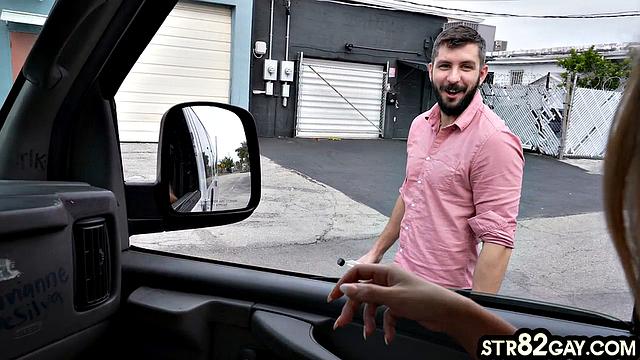 Str8 cums on handsome jock face