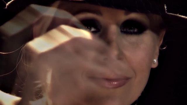 блондинка milf с большими сиськами скачет сверху после жёсткой траха