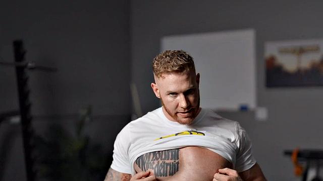 Eager tattooed muscled solo jock wanks and cums