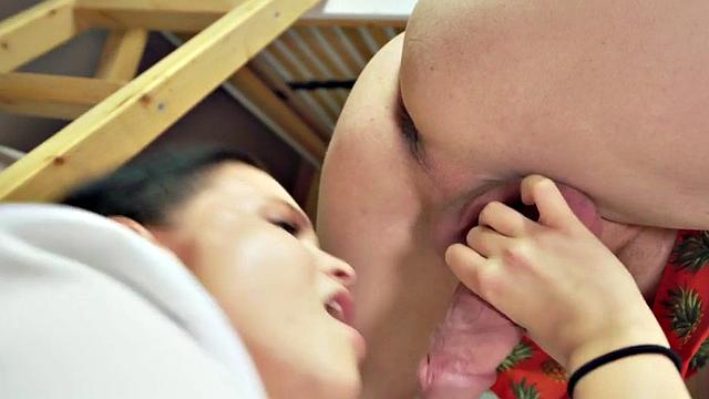 Nympho hostel bitches fucked in 3way in wet pussy hole