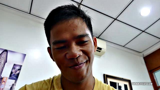 Marcon and Rizal Get Horny For Feet